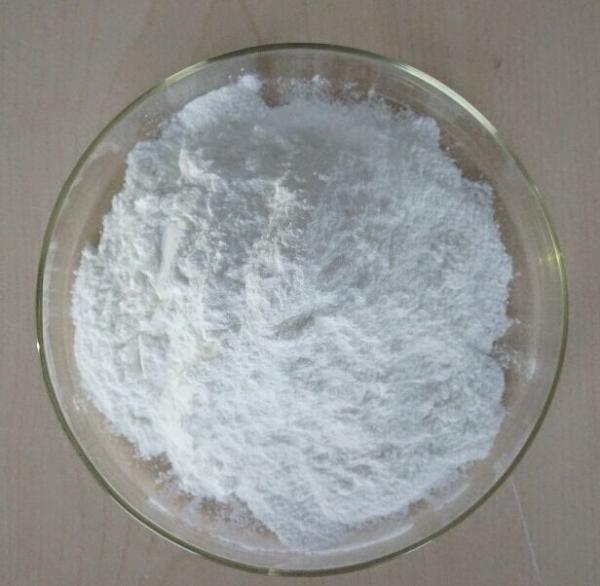 Chlorid vápenatý granulovaný, anhydrát E509