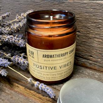 Aromaterapeutická sójová sviečka - pozitívne vibrácie