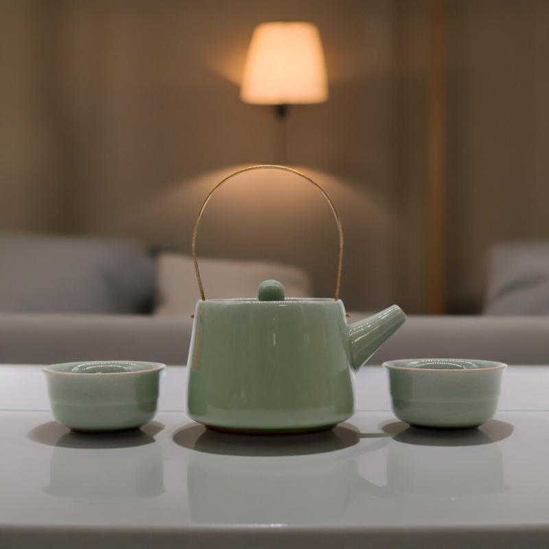 Bylinkový Svetlo Zelený Čajový Set - Čajník a Dve Šálky