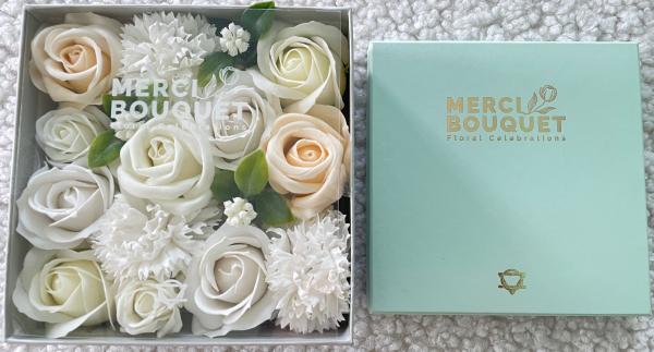Sviatočné Boxy z Mydlových Kvetov - Štvorcový Box - viac farieb
