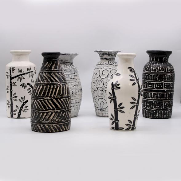 Keramické vázy z Lomboku - viac druhov
