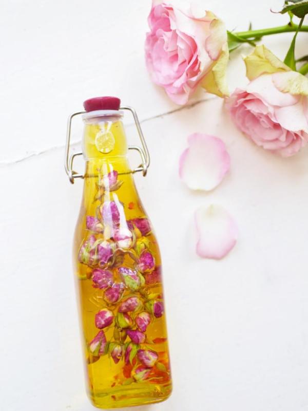 Kvetinové oleje - voňajúce ošetrenie, ktoré si môžete pripraviť doma