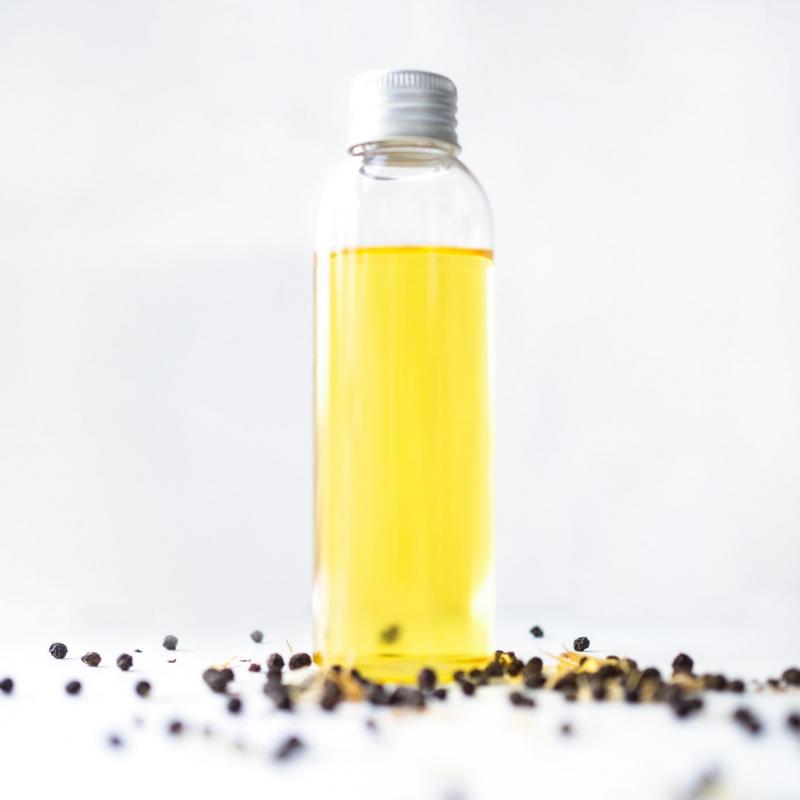 Relaxačný masážny olej z mandľového oleja
