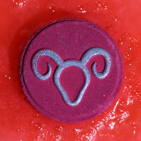 Kúpeľová bomba Baran – horoskop & darček 1