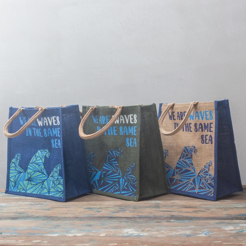 Jutové tašky s potlačou - We are Waves - Sivá, Modrá a Prírodná