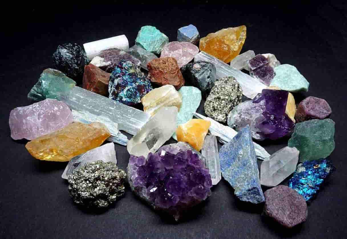 Minerály a drahokamy